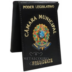 CARTEIRA EM COURO COM BRASÃO DE METAL PARA CÂMARA MUNICIPAL AZUL