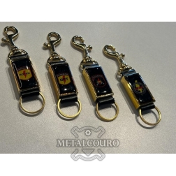 CHAVEIRO CUBO DOURADO PERSONALIZADO